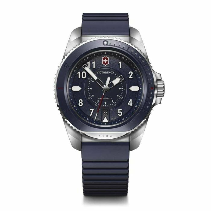 Victorinox 241975 Journey 1884 Quartz Erkek Kol Saati
