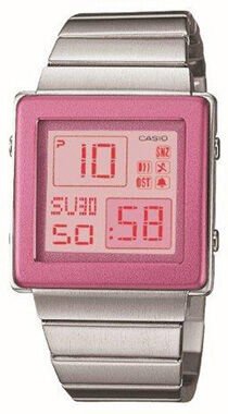 Casio La-2000D-4Adf Futurist Kadın Kol Saati